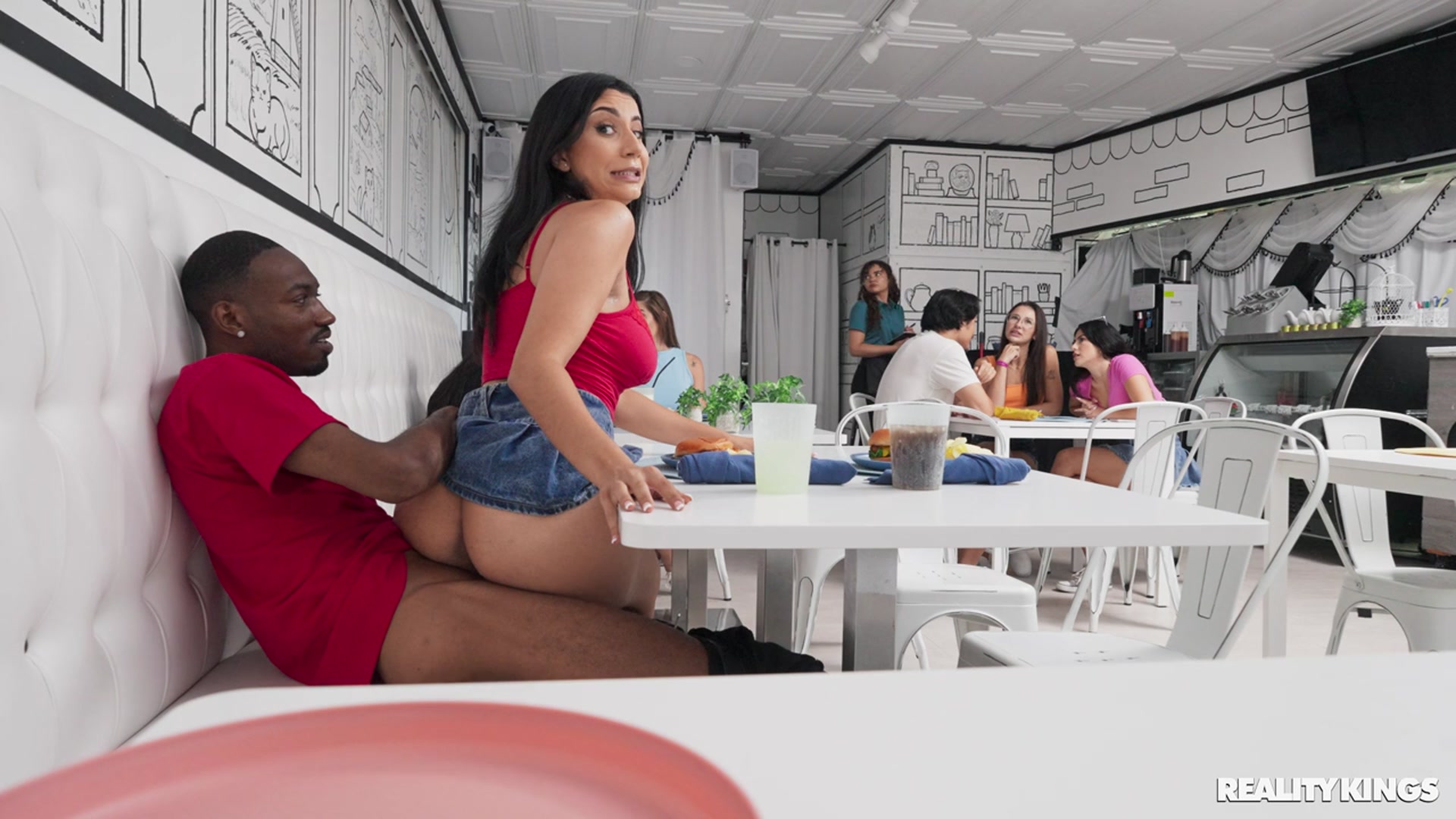 [CrazyCollegeGFs] Liz Jordan, Roxie Sinner, Gal Ritchie (Honk If You’re Horny Part 1 / 11.11.2024)