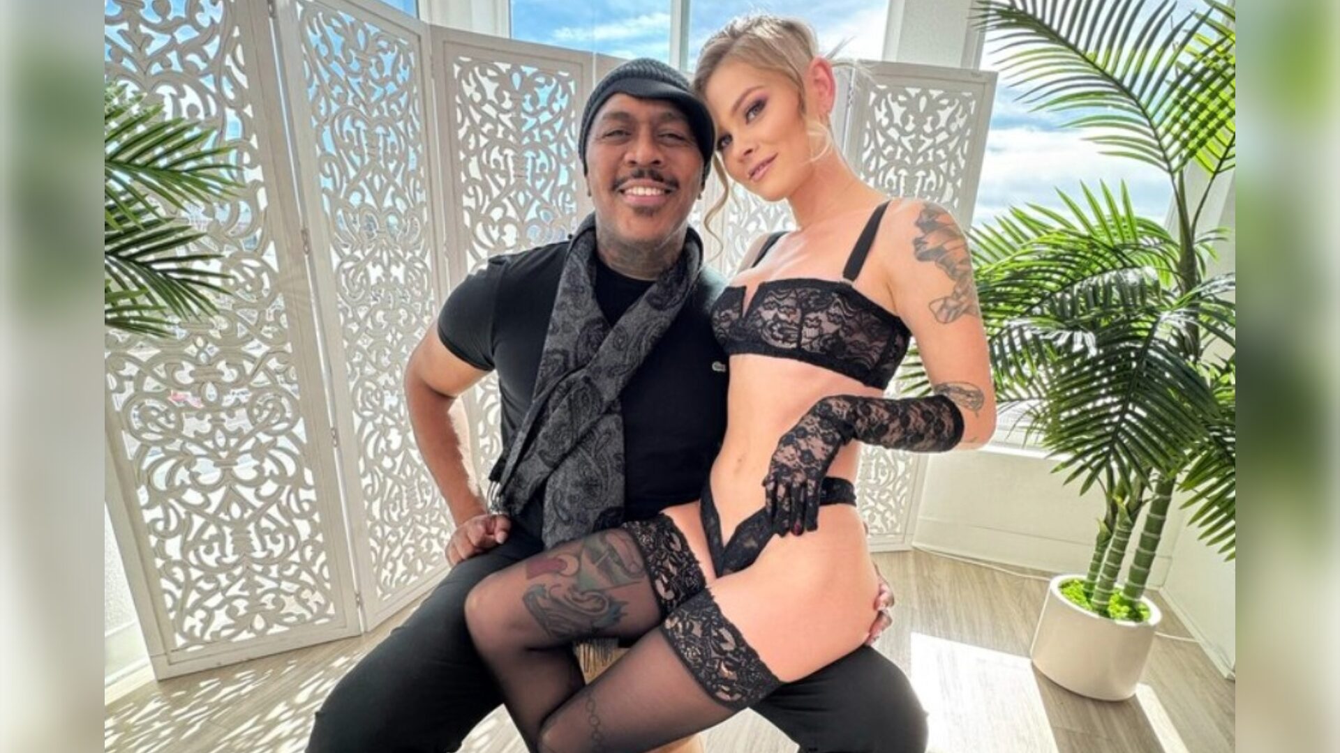 OnlyFans 25 01 01 Sammm Next Door And Dredd Happy New Year To Everybody