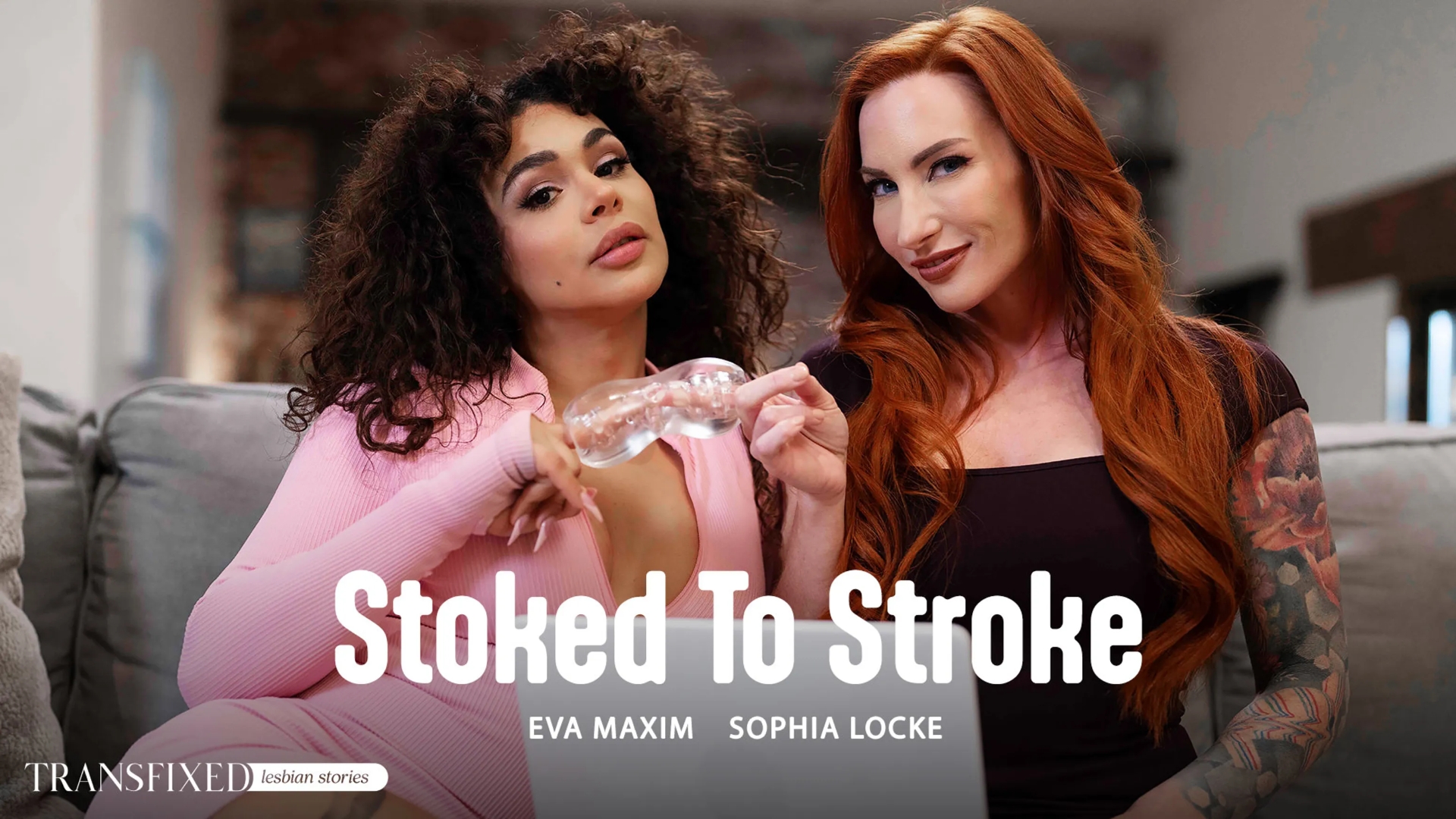Transfixed Sophia Locke and Eva Maxim Stoked To Stroke