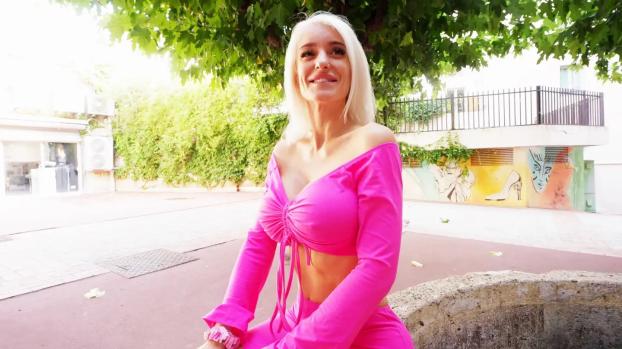 [JacquieEtMichelTV] Eva (34 years old, has a very wide appetite for hardcore! / 11.26.2025)